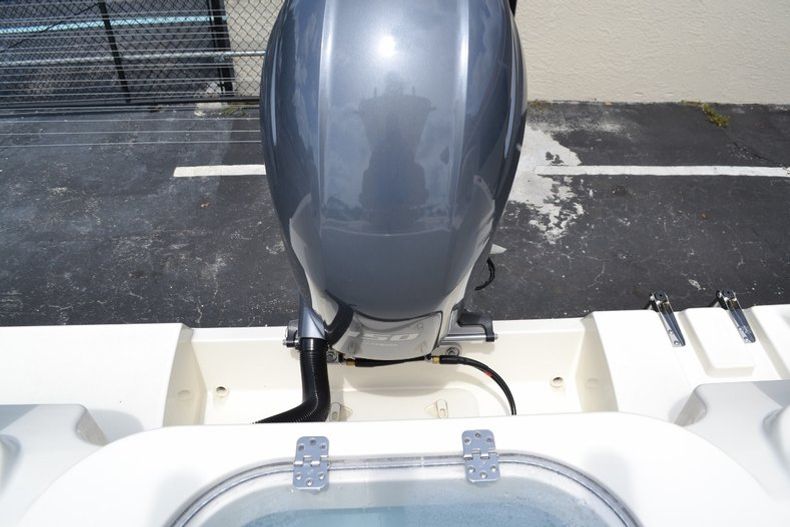 Thumbnail 27 for New 2015 Cobia 217 Center Console boat for sale in Miami, FL