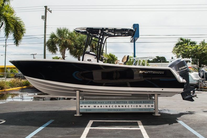 Thumbnail 4 for New 2016 Sportsman Open 232 Center Console boat for sale in Miami, FL