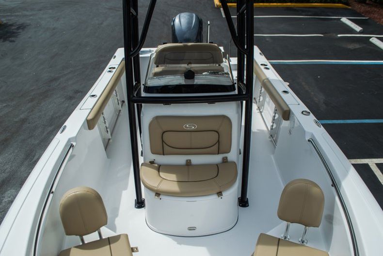 Thumbnail 17 for New 2016 Sportsman Open 232 Center Console boat for sale in Miami, FL