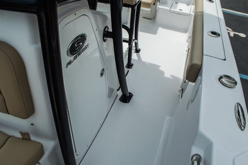 Thumbnail 20 for New 2016 Sportsman Open 232 Center Console boat for sale in Miami, FL