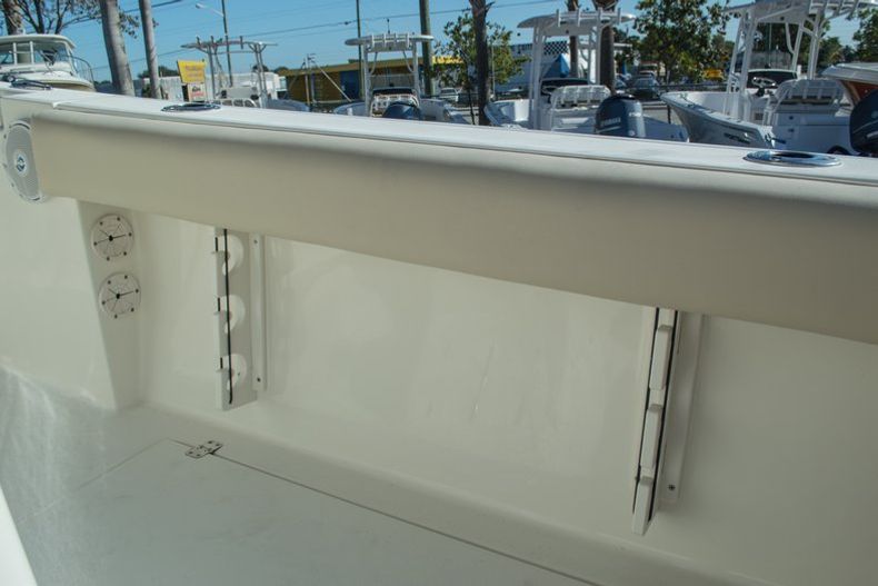 Thumbnail 33 for New 2015 Cobia 237 Center Console boat for sale in West Palm Beach, FL