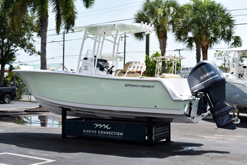 Thumbnail 5 for New 2019 Sportsman Open 232 Center Console boat for sale in West Palm Beach, FL