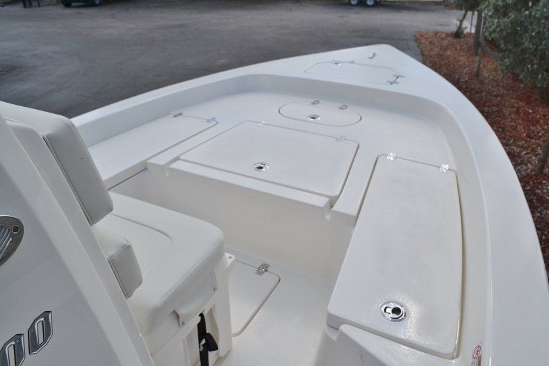 Thumbnail 11 for New 2018 Pathfinder 2200 Tournament Edition boat for sale in Vero Beach, FL