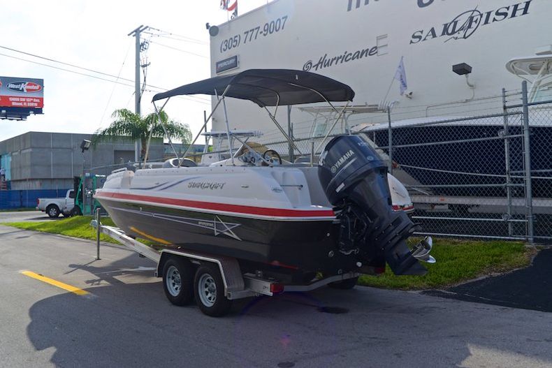 Thumbnail 1 for Used 2014 Starcraft 2009 Deck Boat boat for sale in Miami, FL