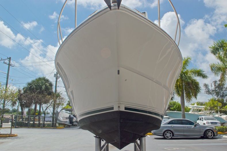 Thumbnail 3 for Used 2002 Monterey 262 Cruiser boat for sale in West Palm Beach, FL
