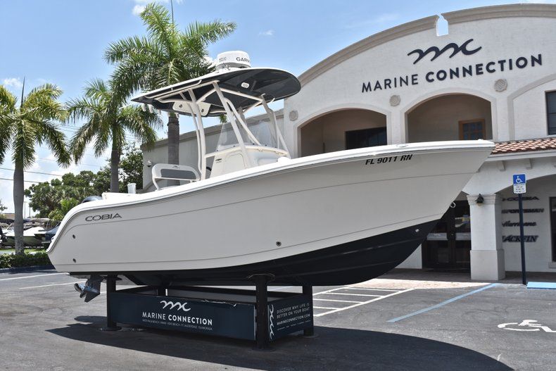 Thumbnail 1 for Used 2018 Cobia 220 Center Console boat for sale in West Palm Beach, FL