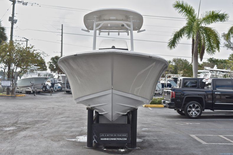 Thumbnail 2 for New 2018 Sportsman Heritage 211 Center Console boat for sale in Miami, FL