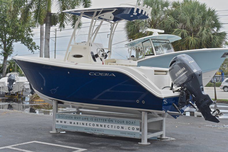 Thumbnail 5 for New 2017 Cobia 201 Center Console boat for sale in Fort Lauderdale, FL