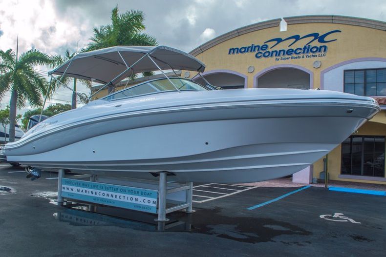 Thumbnail 1 for New 2016 Hurricane SunDeck SD 2690 OB boat for sale in West Palm Beach, FL