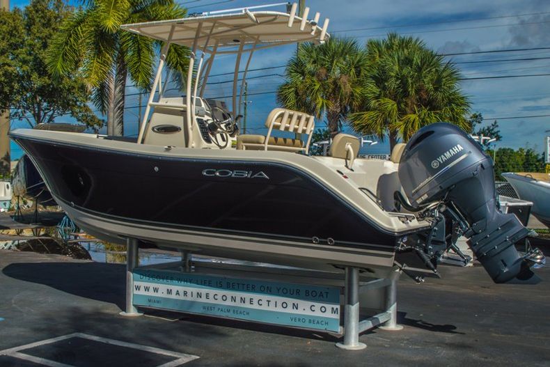 Thumbnail 6 for New 2016 Cobia 217 Center Console boat for sale in West Palm Beach, FL