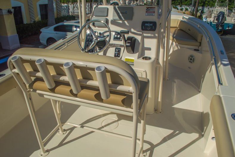 Thumbnail 16 for New 2016 Cobia 217 Center Console boat for sale in West Palm Beach, FL