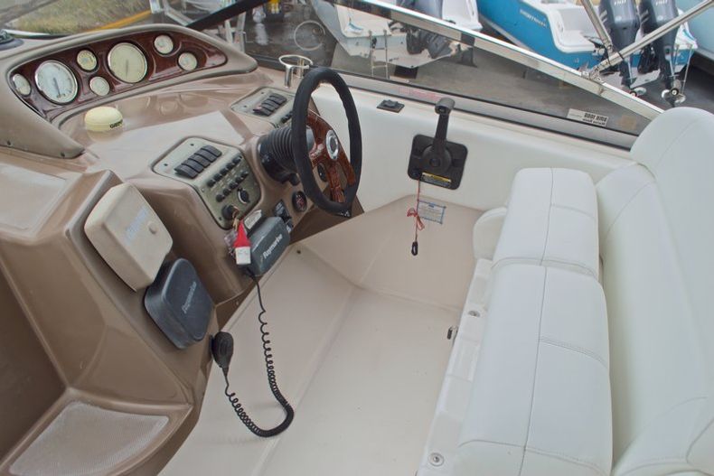 Thumbnail 20 for Used 2005 Regal 2665 Commodore boat for sale in West Palm Beach, FL