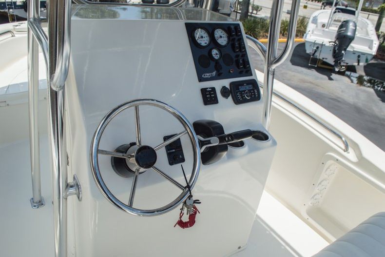 Thumbnail 17 for New 2016 Bulls Bay 200 CC Center Console boat for sale in West Palm Beach, FL