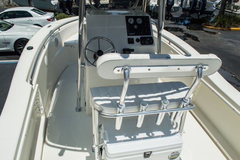 Thumbnail 8 for New 2016 Bulls Bay 200 CC Center Console boat for sale in West Palm Beach, FL