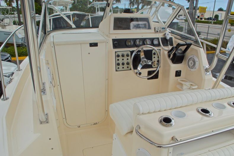 Thumbnail 27 for Used 2005 Key West 2300 WA Walkaround boat for sale in West Palm Beach, FL
