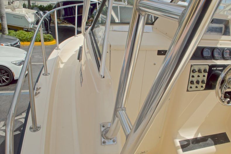 Thumbnail 38 for Used 2005 Key West 2300 WA Walkaround boat for sale in West Palm Beach, FL