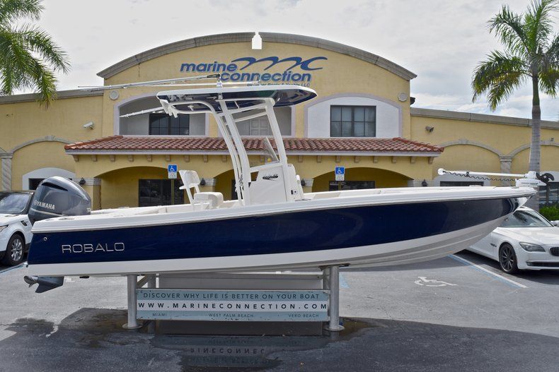 Used 2015 Robalo 246 Cayman boat for sale in West Palm Beach, FL