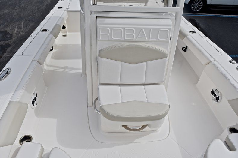 Thumbnail 52 for Used 2015 Robalo 246 Cayman boat for sale in West Palm Beach, FL