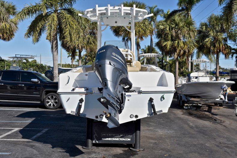 Thumbnail 6 for New 2018 Sportsman Open 212 Center Console boat for sale in West Palm Beach, FL