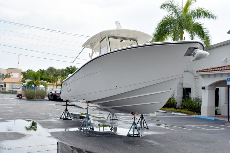 Thumbnail 1 for New 2019 Cobia 344 Center Console boat for sale in Fort Lauderdale, FL
