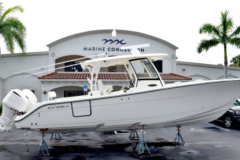 New 2019 Cobia 344 Center Console boat for sale in Fort Lauderdale, FL