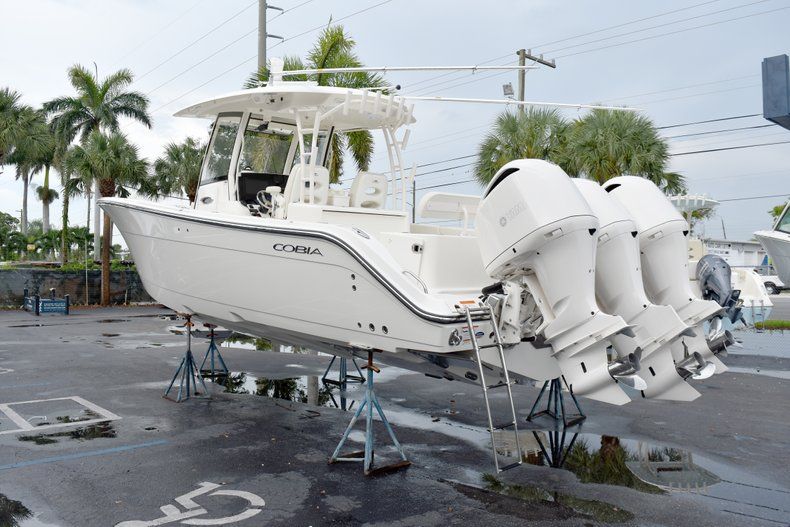 Thumbnail 5 for New 2019 Cobia 344 Center Console boat for sale in Fort Lauderdale, FL