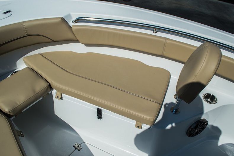 Thumbnail 19 for New 2016 Sportsman Open 212 Center Console boat for sale in West Palm Beach, FL