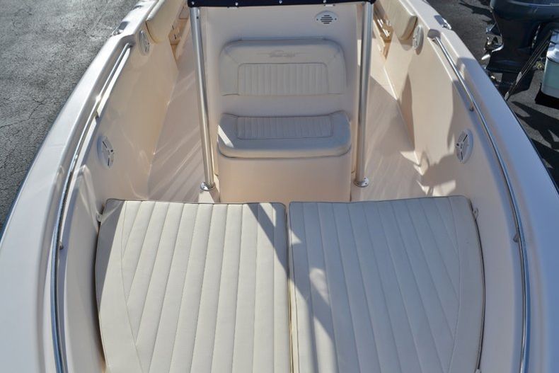 Thumbnail 14 for Used 2007 Grady-White 257 boat for sale in Vero Beach, FL