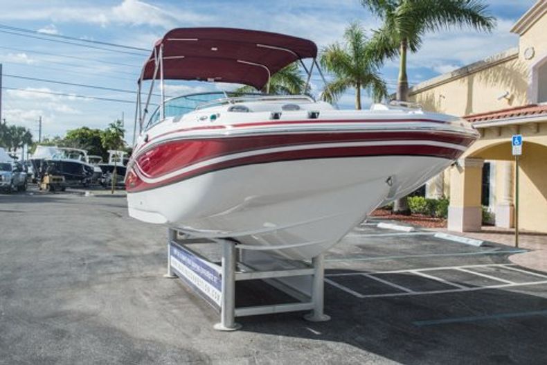 Thumbnail 2 for New 2014 Hurricane SunDeck SD 2200 OB boat for sale in West Palm Beach, FL