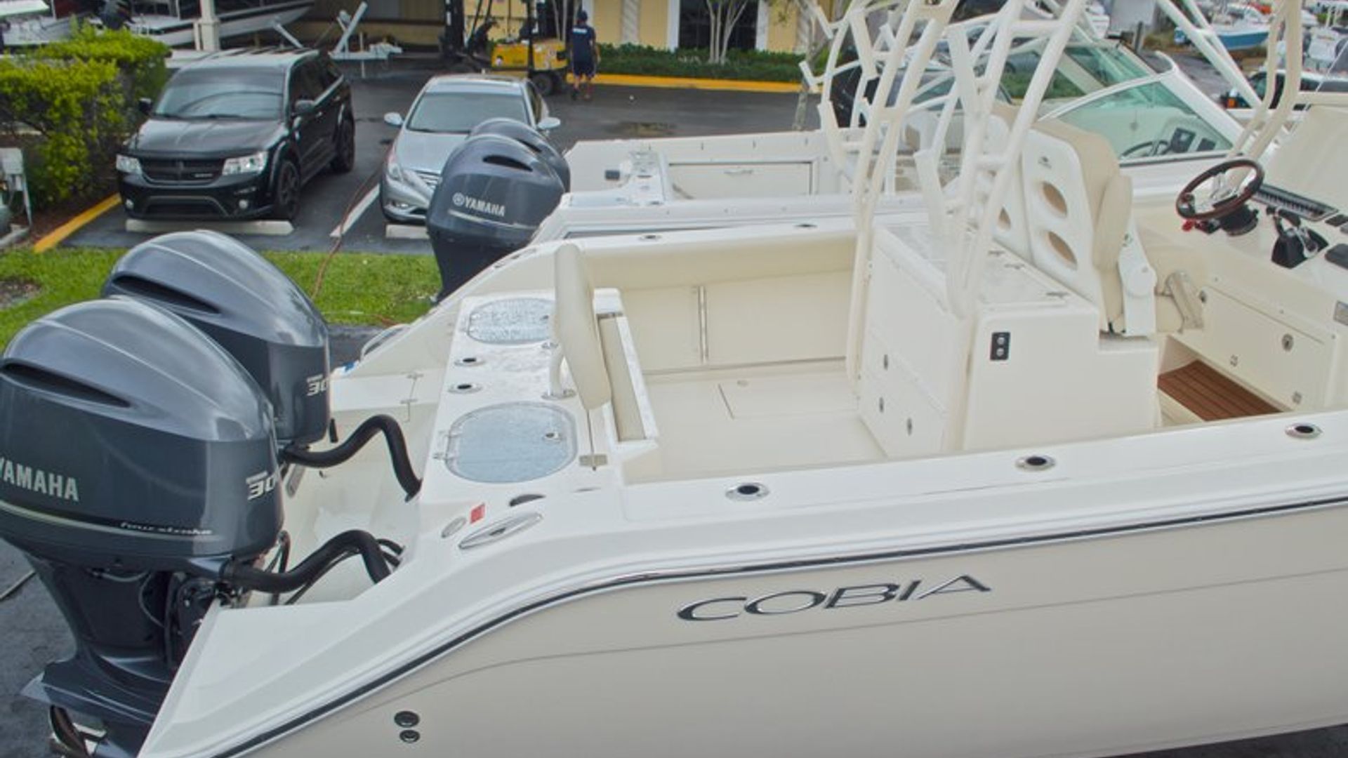 New 2016 Cobia 296 Center Console #N044 image 5