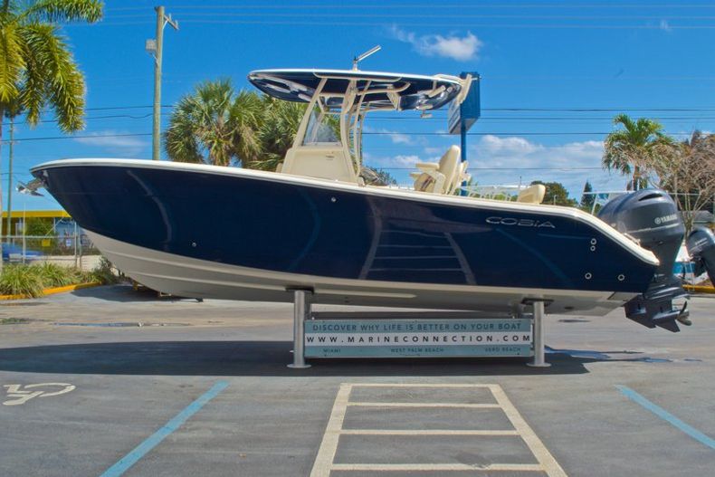 Thumbnail 5 for New 2016 Cobia 261 Center Console boat for sale in West Palm Beach, FL