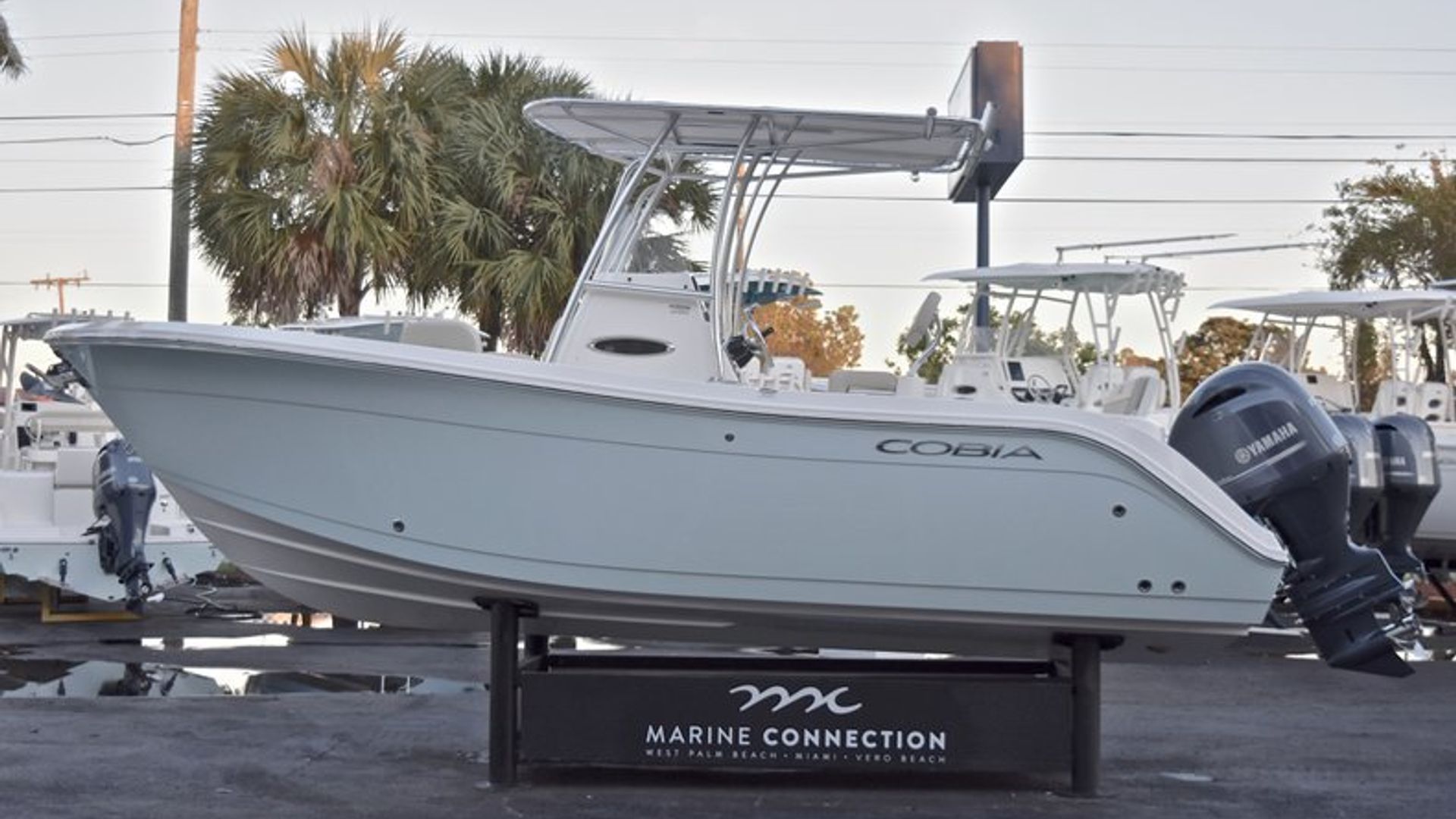 New 2018 Cobia 220 Center Console #X068 image 6