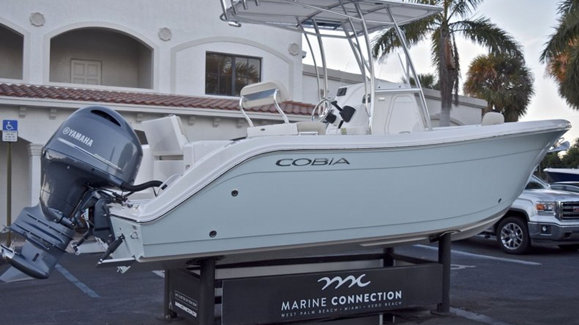 New 2018 Cobia 220 Center Console #X068 image 9