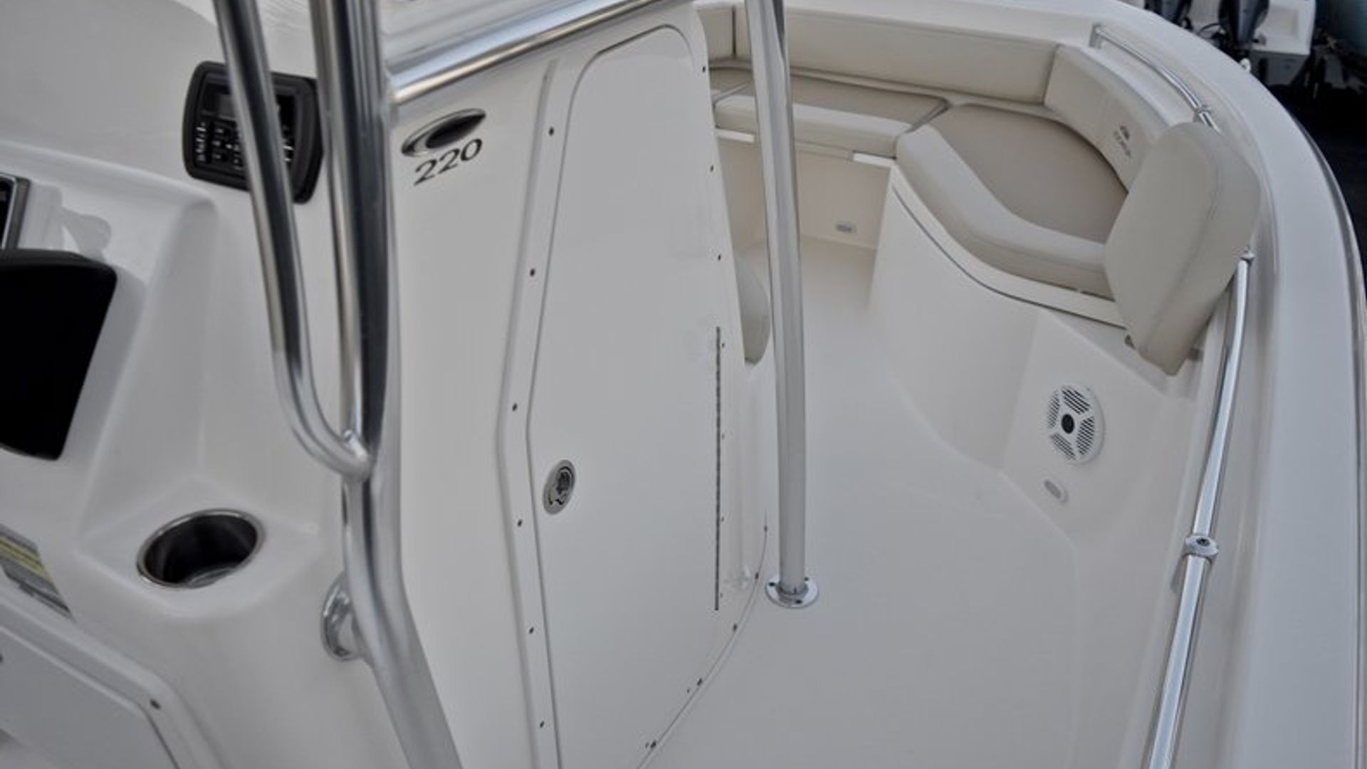 New 2018 Cobia 220 Center Console #X068 image 32