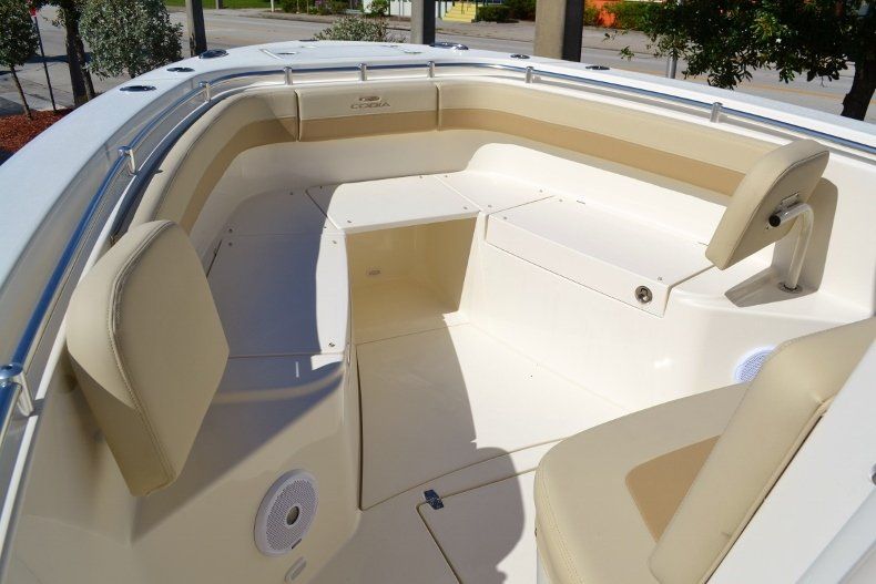 Thumbnail 6 for New 2017 Cobia 277 Center Console boat for sale in West Palm Beach, FL