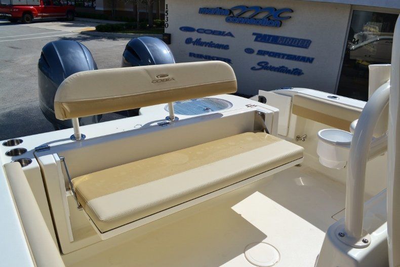 Thumbnail 17 for New 2017 Cobia 277 Center Console boat for sale in West Palm Beach, FL