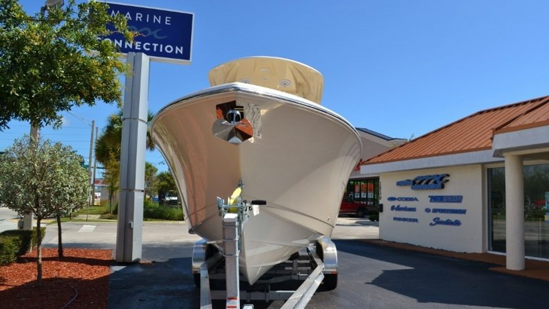 New 2017 Cobia 277 Center Console #W013 image 7