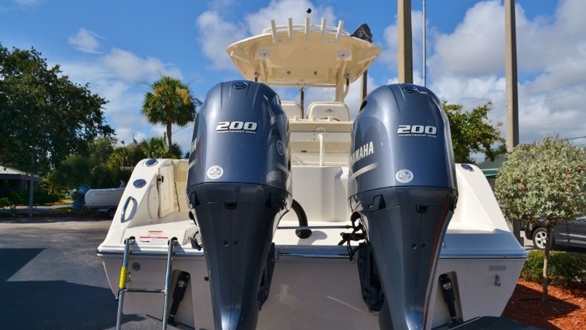 New 2017 Cobia 277 Center Console #W013 image 5