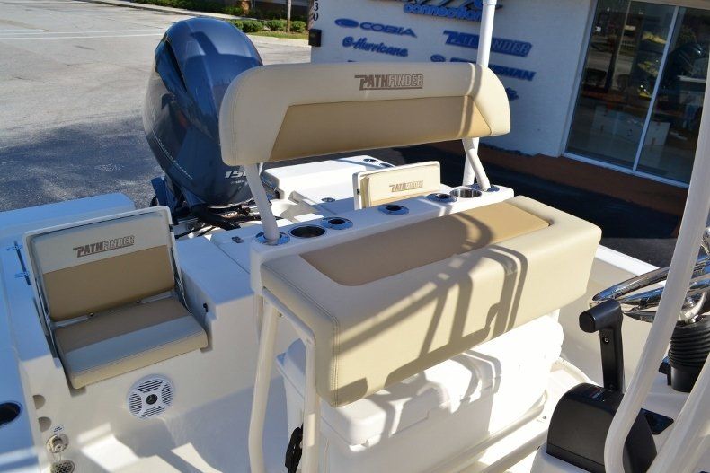 Thumbnail 13 for New 2017 Pathfinder 2200 TRS Bay Boat boat for sale in Vero Beach, FL