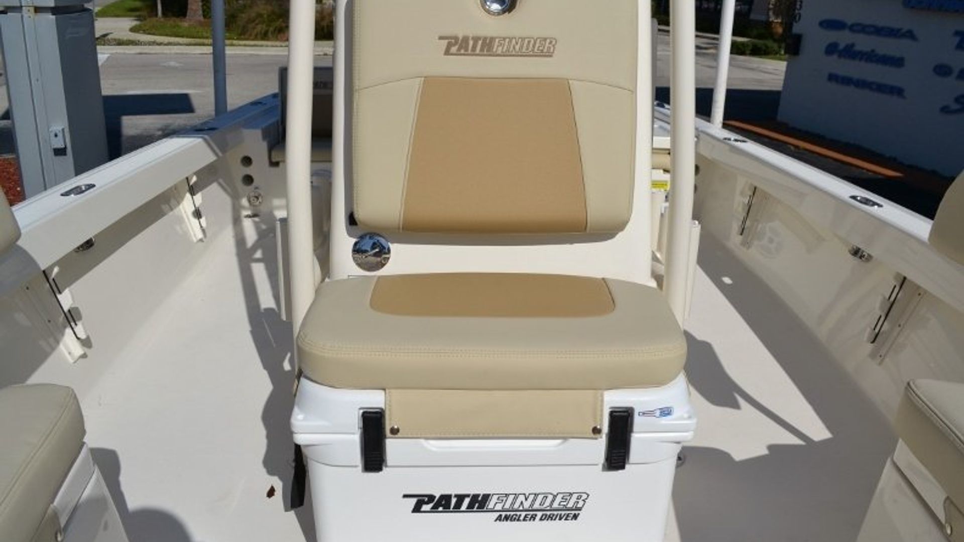 New 2017 Pathfinder 2200 TRS Bay Boat #W061 image 22