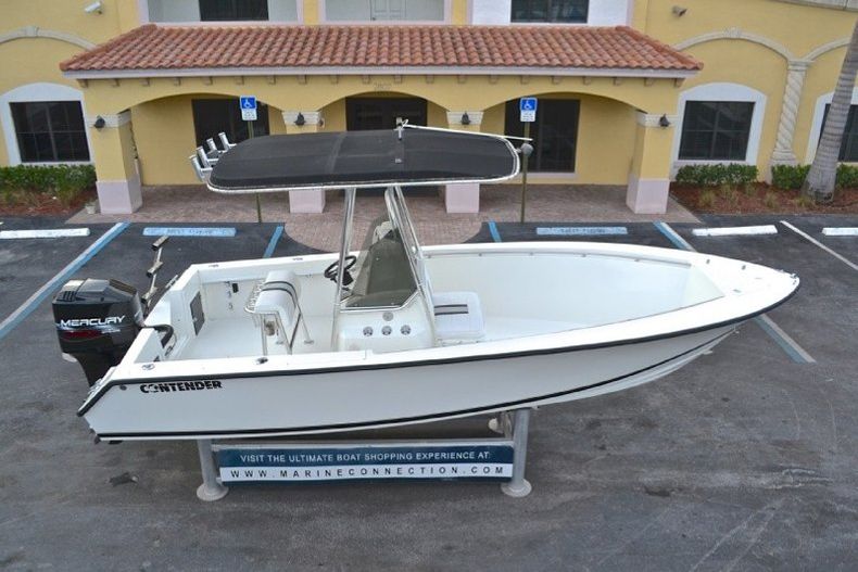 Thumbnail 67 for Used 1995 Contender 21 Open Fish Center Console boat for sale in West Palm Beach, FL