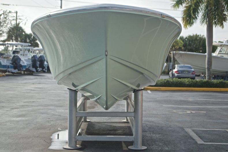 Thumbnail 2 for New 2017 Sportsman 19 Island Reef boat for sale in Vero Beach, FL