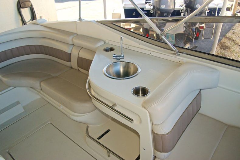 Thumbnail 14 for Used 2002 Regal 2900 LSR Bowrider boat for sale in Miami, FL