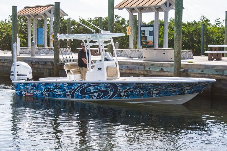 Thumbnail 24 for New 2016 Sportsman Masters 247 Elite Bay Boat boat for sale in Miami, FL