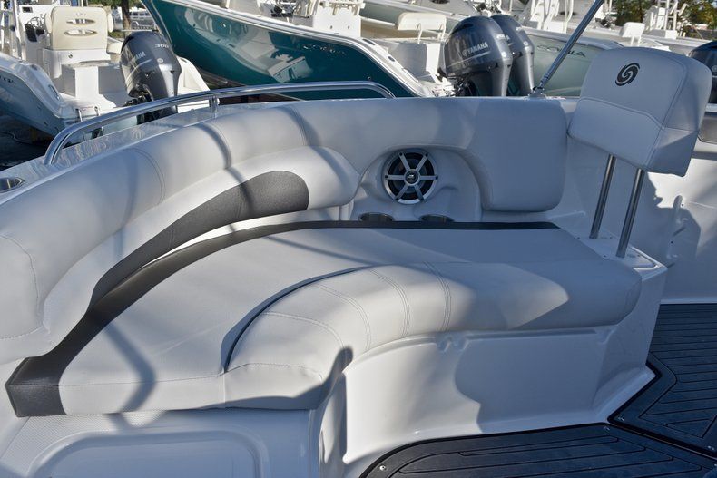 Thumbnail 43 for New 2018 Hurricane CC19 Center Console boat for sale in West Palm Beach, FL