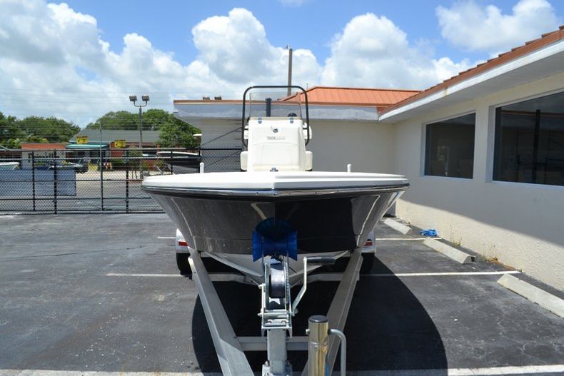 Thumbnail 2 for New 2016 Pathfinder 2300 HPS Bay Boat boat for sale in Vero Beach, FL