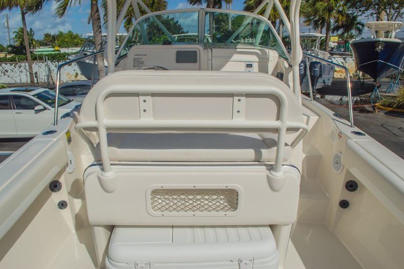 Thumbnail 16 for New 2016 Sailfish 220 Walkaround boat for sale in West Palm Beach, FL