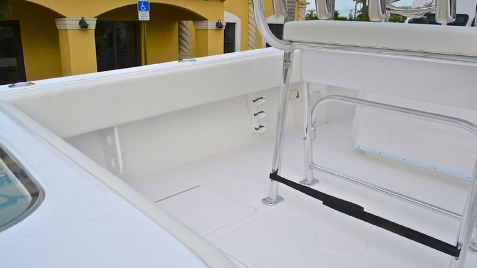 New 2013 Contender 25 Tournament Center Console #C355 image 25