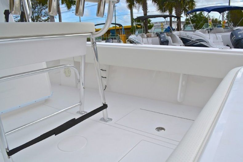 Thumbnail 24 for New 2013 Contender 25 Tournament Center Console boat for sale in West Palm Beach, FL