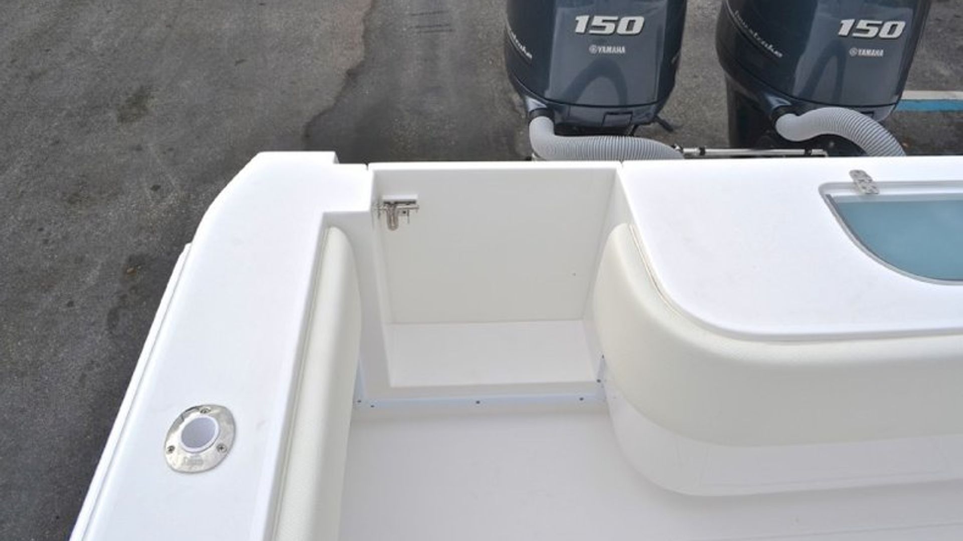 New 2013 Contender 25 Tournament Center Console #C355 image 27